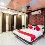 Oyo 3767 Hotel Gopal Palace